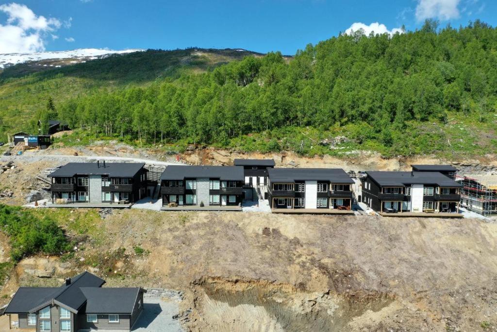 Ferienwohnung Panorama 15 - Beautiful Mountain View Sogndal Exterior foto