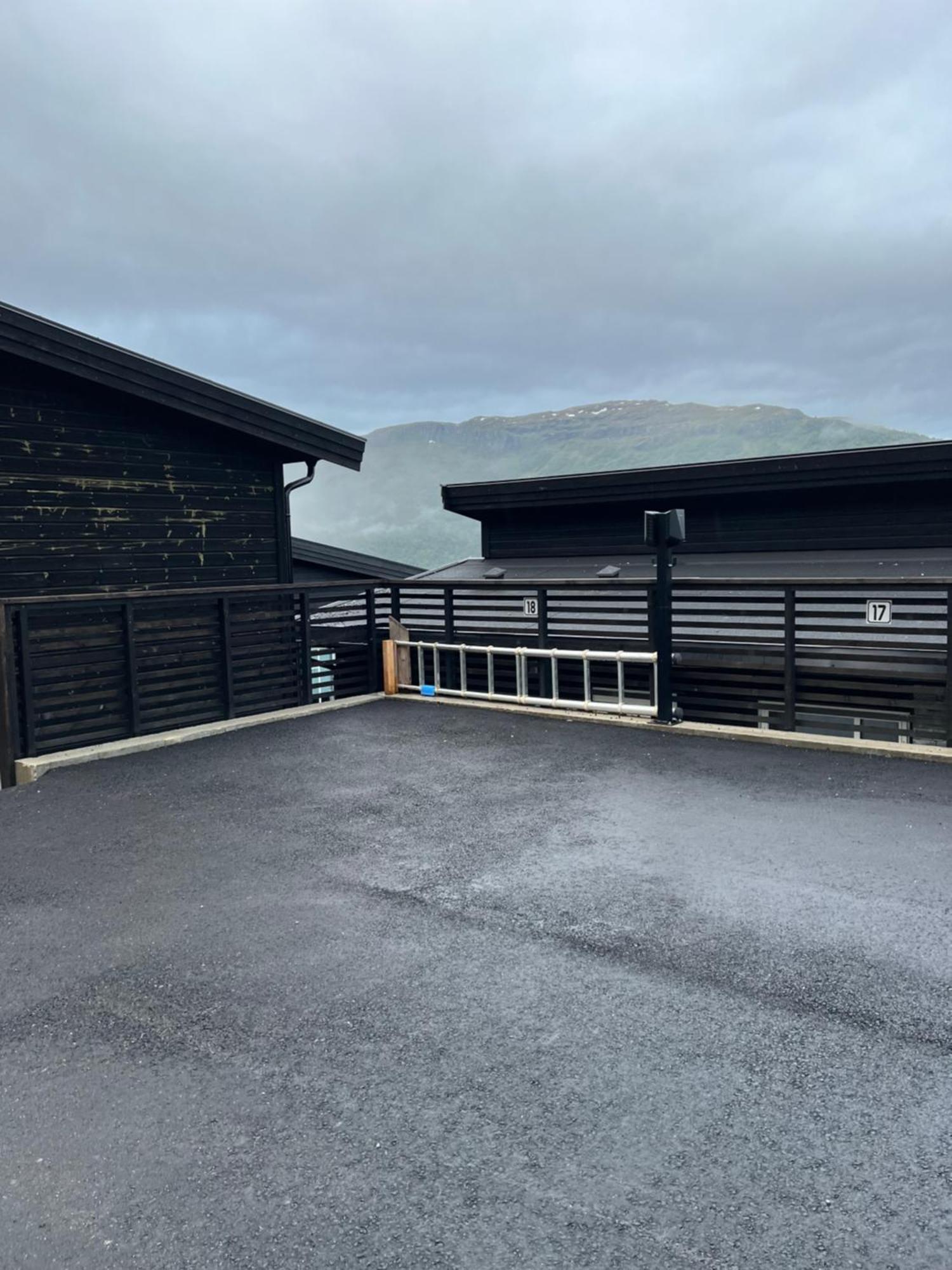 Ferienwohnung Panorama 15 - Beautiful Mountain View Sogndal Exterior foto